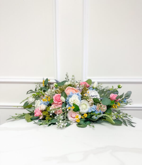 Garden Sweetheart Table Arrangement